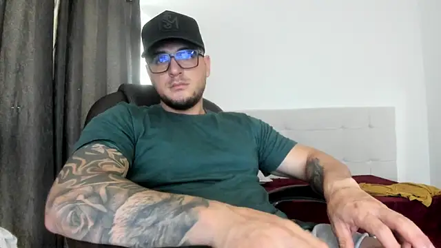 Teilor Creed online show from November 5, 8:20 pm