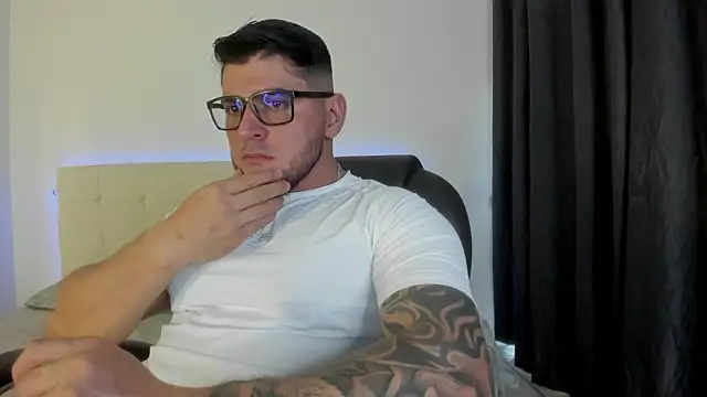 Teilor Creed online show from February 13, 9:22 pm