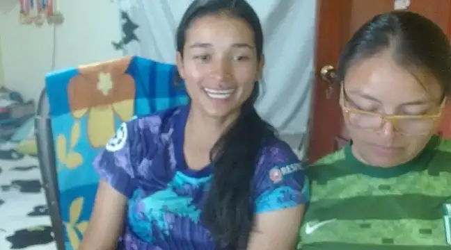 Snapshot of clayre_and_jill chatting on February 24, 6:36 pm clayre and jill online show from February 24, 6:36 pm