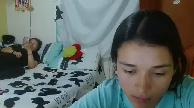 Snapshot of clayre_and_jill chatting on February 27, 6:42 pm clayre and jill online show from February 27, 6:42 pm