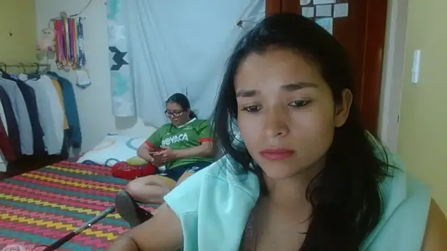 Snapshot of clayre_and_jill chatting on October 1, 6:58 pm clayre and jill online show from October 1, 6:58 pm