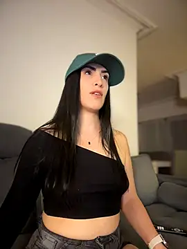 alessandra-a online show from April 4, 2:43 am