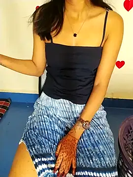 Jenny-Lucifer online show from March 15, 8:15 am