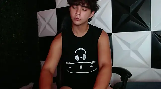 Dani cumboy online show from December 28, 5:23 am