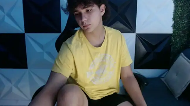 Dani cumboy online show from January 24, 6:14 am