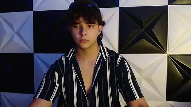 Dani cumboy online show from February 20, 7:01 am