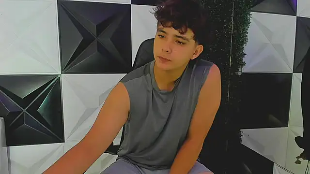 Dani cumboy online show from September 22, 1:02 pm