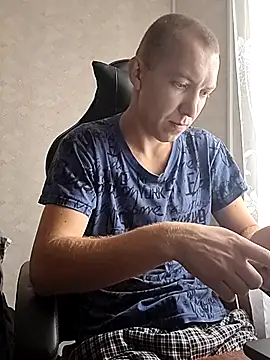 MityaXLoves online show from November 23, 8:25 am