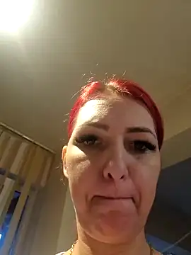 Snapshot of Evadesirex46 chatting on January 19, 2:49 pm Evadesirex46 online show from January 19, 2:49 pm