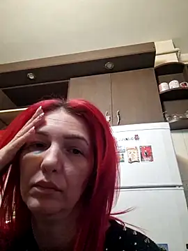 Snapshot of Evadesirex46 chatting on February 11, 10:59 am Evadesirex46 online show from February 11, 10:59 am