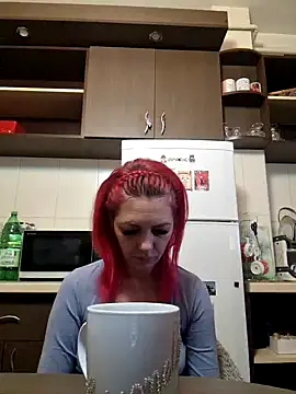 Snapshot of Evadesirex46 chatting on February 19, 10:12 am Evadesirex46 online show from February 19, 10:12 am