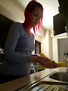 Snapshot of Evadesirex46 chatting on February 19, 5:49 pm Evadesirex46 online show from February 19, 5:49 pm