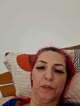 Snapshot of Evadesirex46 chatting on February 20, 8:14 pm Evadesirex46 online show from February 20, 8:14 pm