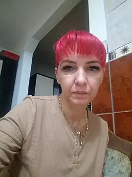 Snapshot of Evadesirex46 chatting on October 28, 8:55 pm Evadesirex46 online show from October 28, 8:55 pm