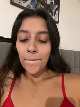 BrittanyDiaz online show from April 21, 3:13 am