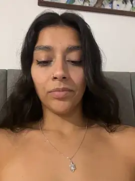 Snapshot of BrittanyDiaz chatting on April 30, 8:57 pm BrittanyDiaz online show from April 30, 8:57 pm