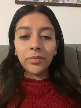 Snapshot of BrittanyDiaz chatting on May 11, 1:44 am BrittanyDiaz online show from May 11, 1:44 am