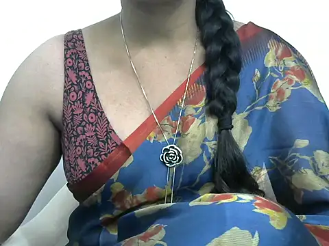 Snapshot of rashmika_reddy chatting on November 30, 5:06 pm rashmika reddy online show from November 30, 5:06 pm