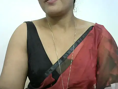 Snapshot of rashmika_reddy chatting on June 28, 4:57 pm rashmika reddy online show from June 28, 4:57 pm