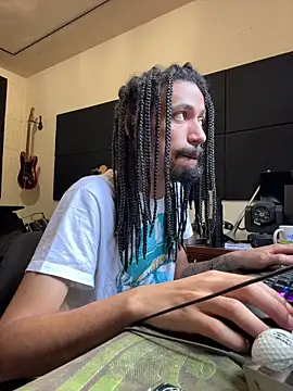 hotcamboy420 online show from December 3, 5:44 pm