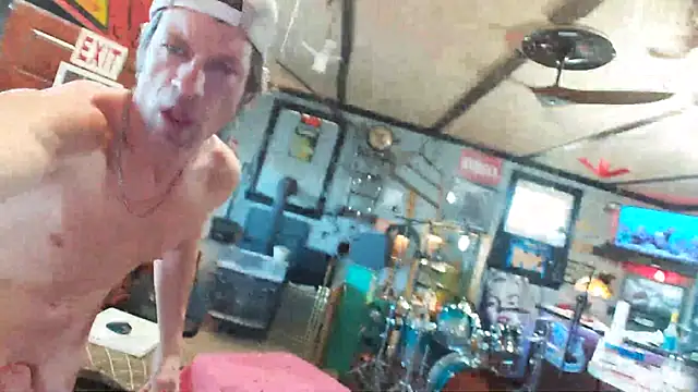 mowingman26 online show from March 7, 2:23 pm