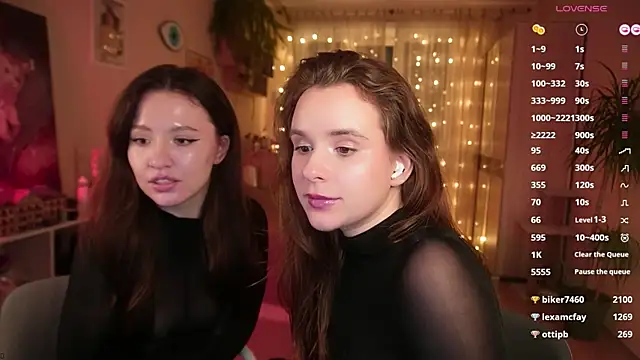 Snapshot of Jantrlatex chatting on December 18, 9:18 pm Jantrlatex online show from December 18, 9:18 pm