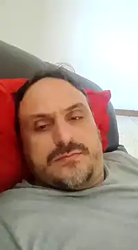 Snapshot of italovene chatting on December 18, 12:40 pm italovene online show from December 18, 12:40 pm