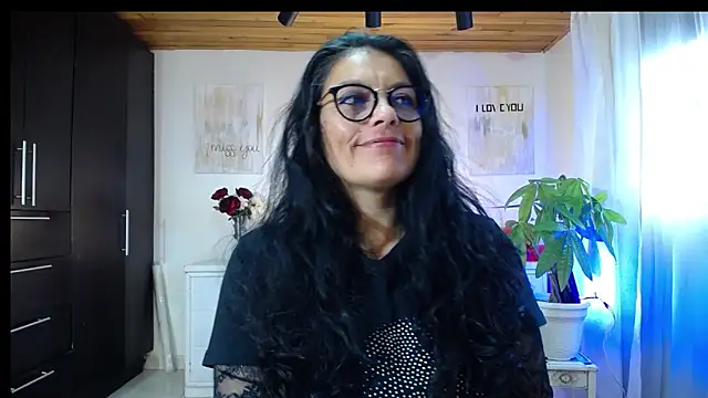 Lust Mom41 online show from October 4, 8:51 pm