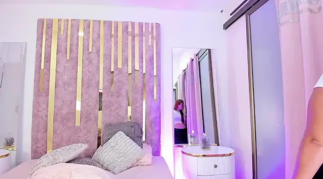 LeahxBarker online show from January 27, 10:27 am