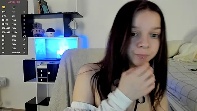 Snapshot of crystal_lilith chatting on February 14, 6:29 pm crystal lilith online show from February 14, 6:29 pm