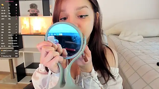 Snapshot of crystal_lilith chatting on March 16, 1:27 pm crystal lilith online show from March 16, 1:27 pm