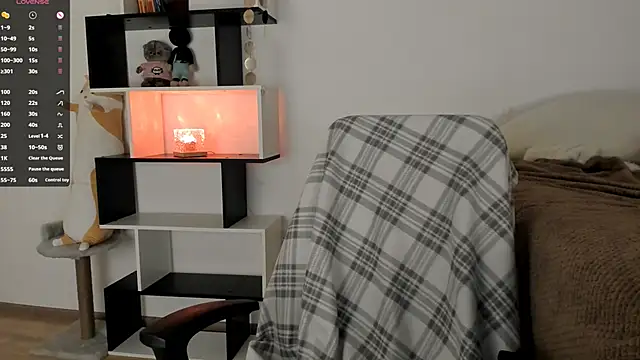 Snapshot of crystal_lilith chatting on March 22, 10:39 am crystal lilith online show from March 22, 10:39 am