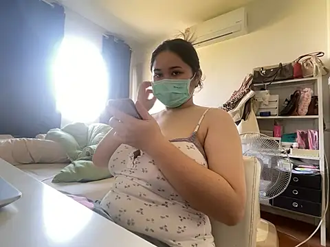 iamMalixxx online show from February 2, 7:52 am