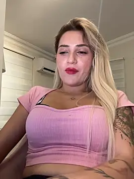 Snapshot of yaprakmericc chatting on November 19, 7:03 pm yaprakmericc online show from November 19, 7:03 pm