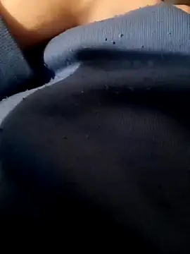 Snapshot of NudeYogaBoy chatting on February 6, 4:47 pm NudeYogaBoy online show from February 6, 4:47 pm
