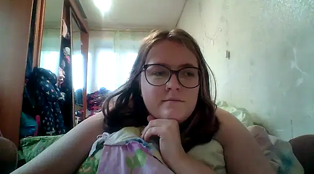 Snapshot of DesireMelissa chatting on January 26, 6:59 am DesireMelissa online show from January 26, 6:59 am