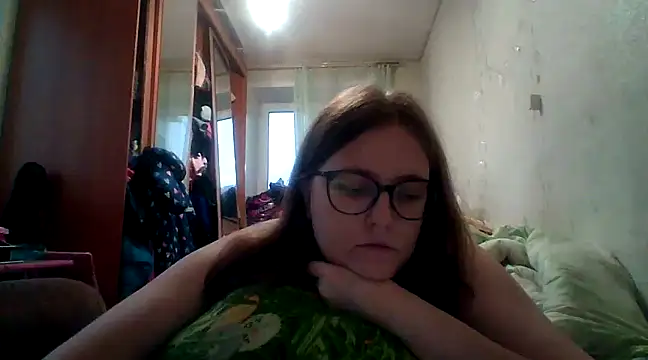 Snapshot of DesireMelissa chatting on January 29, 5:51 am DesireMelissa online show from January 29, 5:51 am