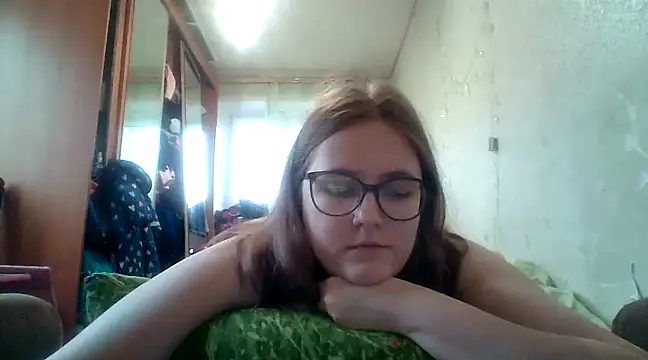 Snapshot of DesireMelissa chatting on January 30, 6:56 am DesireMelissa online show from January 30, 6:56 am