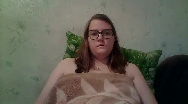 Snapshot of DesireMelissa chatting on February 21, 3:10 pm DesireMelissa online show from February 21, 3:10 pm