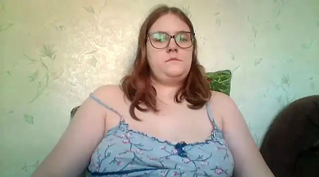 Snapshot of DesireMelissa chatting on February 28, 7:05 am DesireMelissa online show from February 28, 7:05 am