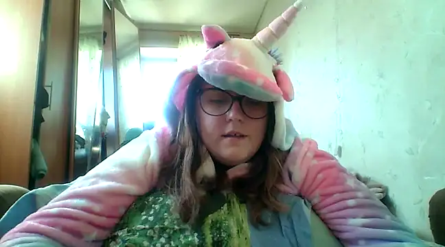 Snapshot of DesireMelissa chatting on March 20, 11:05 am DesireMelissa online show from March 20, 11:05 am