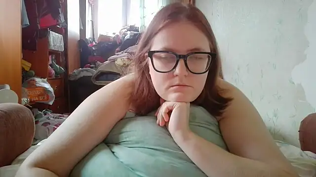 Snapshot of DesireMelissa chatting on November 21, 9:08 am DesireMelissa online show from November 21, 9:08 am