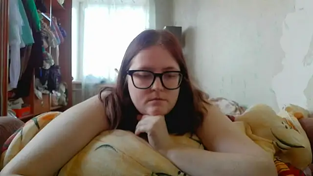 DesireMelissa online show from March 19, 6:06 am