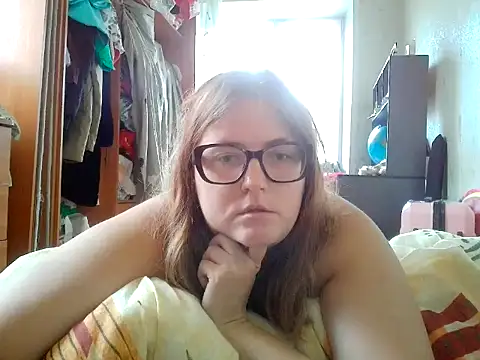 Snapshot of DesireMelissa chatting on July 26, 7:37 am DesireMelissa online show from July 26, 7:37 am