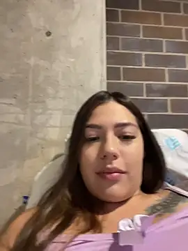 Snapshot of Latina_vanessa chatting on July 14, 2:05 am Latina vanessa online show from July 14, 2:05 am