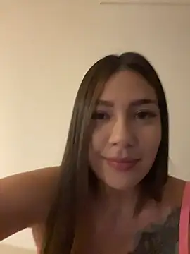 Snapshot of Latina_vanessa chatting on July 31, 11:59 pm Latina vanessa online show from July 31, 11:59 pm