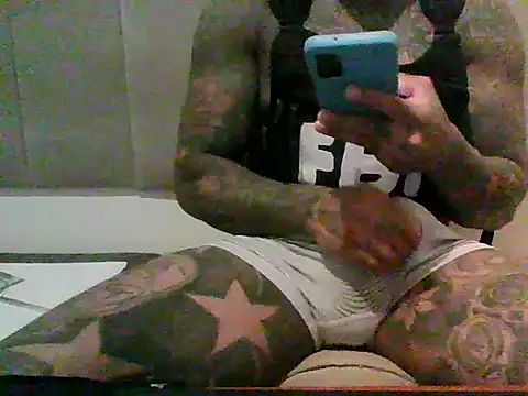 Inkedhugo online show from May 20, 10:38 pm