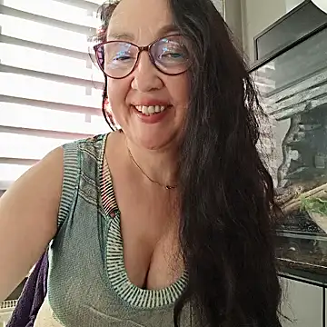Snapshot of CamilleDesire chatting on June 28, 4:57 pm CamilleDesire online show from June 28, 4:57 pm