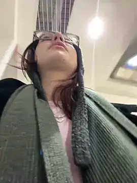 RinaCat online show from January 16, 8:33 am