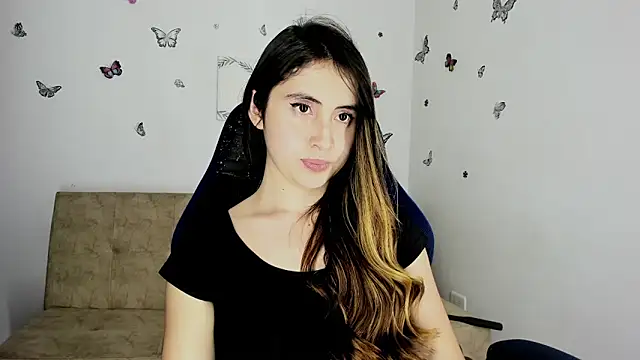 Snapshot of Nicol_Swift_ chatting on January 11, 5:41 am Nicol Swift online show from January 11, 5:41 am